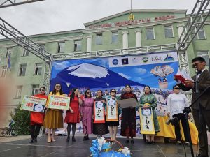 Read more about the article “Монгол бичгийн үндэсний хөтөлбөр-III”-ийн хүрээнд ” Үндэсний бичиг соёл, номын өдрүүд”-ийг Завхан аймгийн Хэлний бодлогын салбар зөвлөл, Соёл урлагийн газар, Б.Явуухулангийн нэрэмжит төв номын сан, Аймгийн Музей хамтран 5 дугаар сарын 15-18-ны өдрүүдийн хооронд амжилттай тэмдэглэн өнгөрүүллээ.