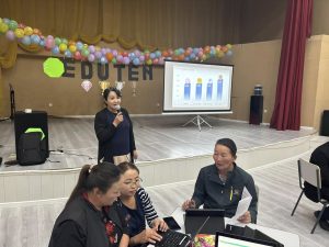 Read more about the article БШУГ-ын бага боловсролын мэргэжилтэн, арга зүйч В.Ариунжаргал чиглүүлэн, Их уул сумын Ерөнхий боловсролын сургуулийн бага боловсролын ЗАН-тэй хамтран ,эцэг эхчүүдэд Эдүтэн хөтөлбөрийг танилцуулах нээлттэй өдөрлөгийг амжилттай зохион байгууллаа.